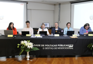 UEMG cria cotas para pessoas trans e travestis nos cursos de graduação EaD 